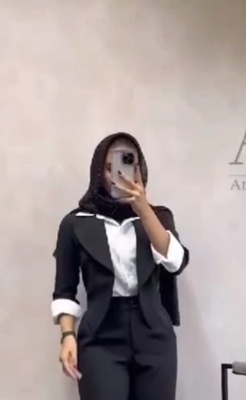 Ayla Blazer